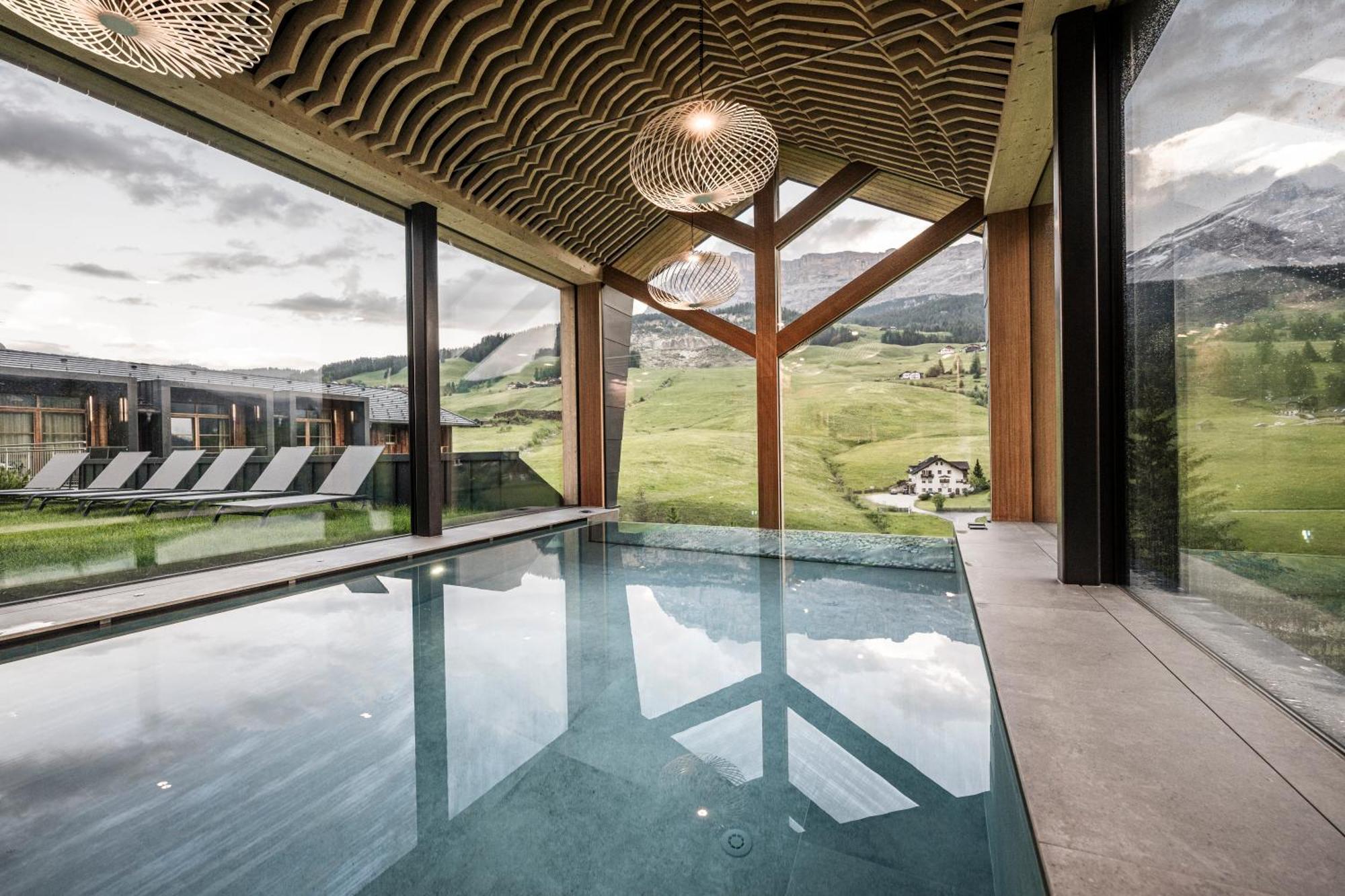 Miraval Naturhotel Badia  Dış mekan fotoğraf